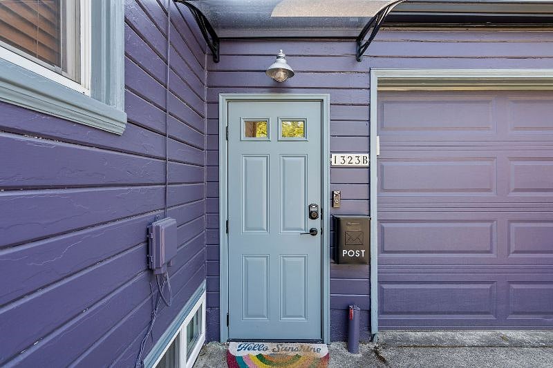 Separate keyless entry and mailbox. Ring access available to track deliveries and be notified of guests.