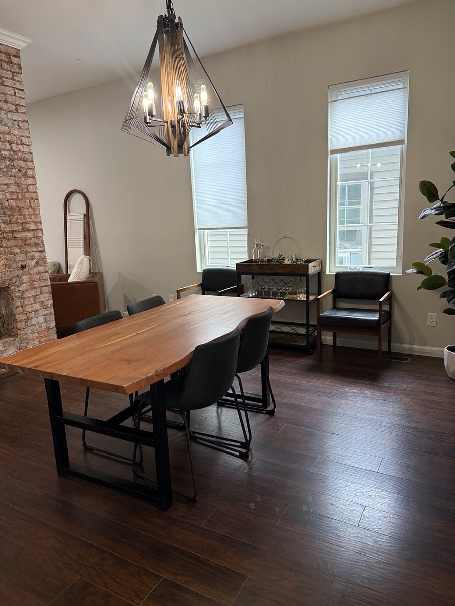 Furnished Finder property 571045_1 photo 3
