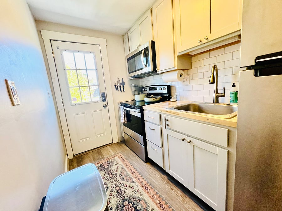 Furnished Finder property 571046_1 photo 29