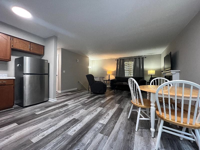 Furnished Finder property 571047_1 photo 6