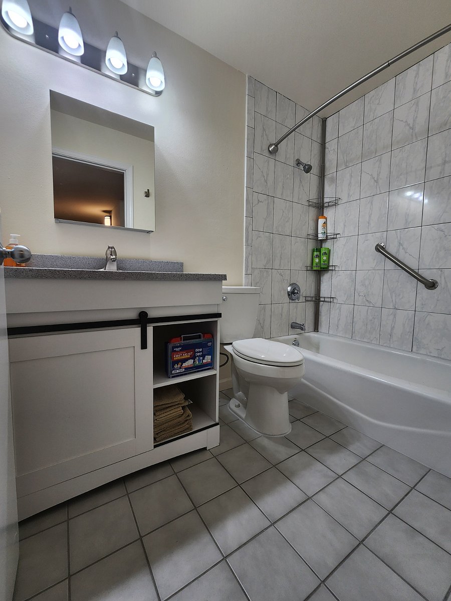 Furnished Finder property 571103_3 photo 15