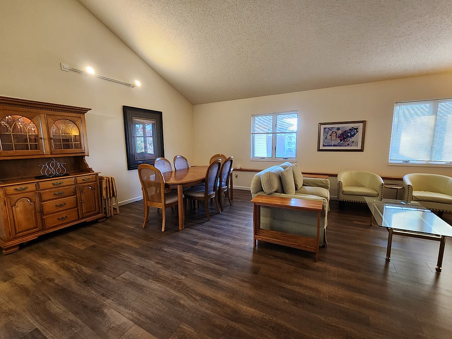 Furnished Finder property 571103_3 photo 4