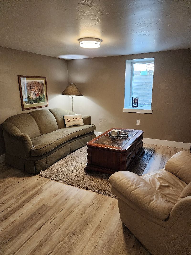 Furnished Finder property 571105_1 photo 7