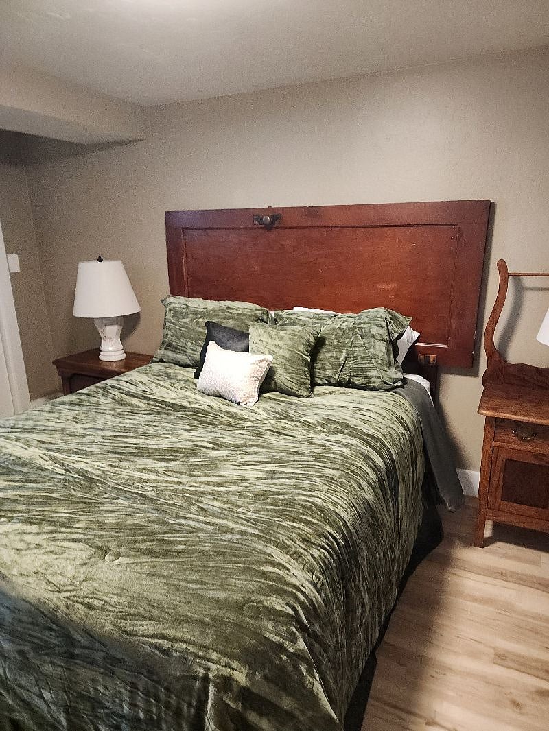 Furnished Finder property 571105_1 photo 11