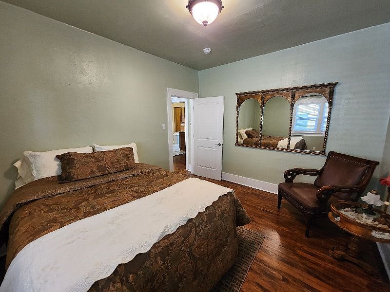 Furnished Finder property 571105_1 photo 21