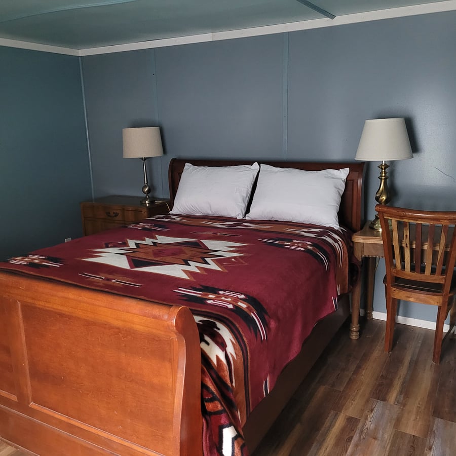 Furnished Finder property 571126_1 photo 3