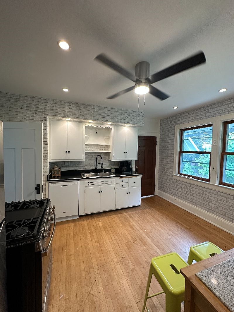 Furnished Finder property 571137_1 photo 10