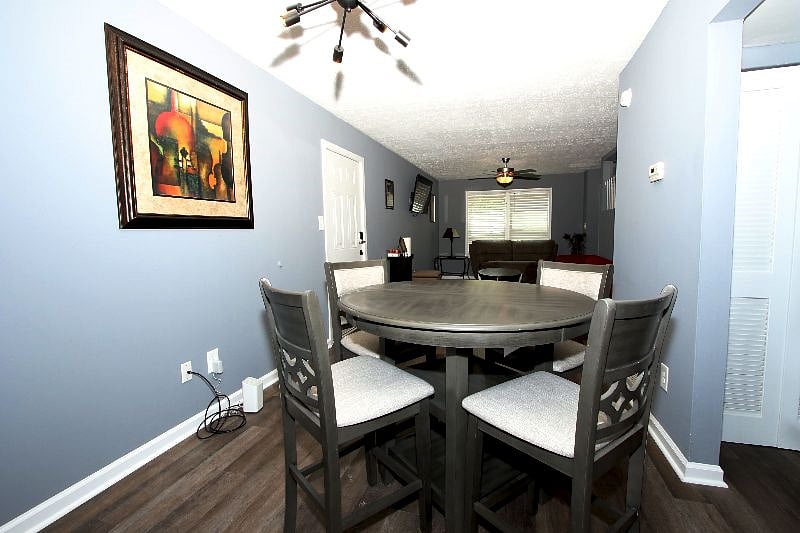 Furnished Finder property 571142_1 photo 3