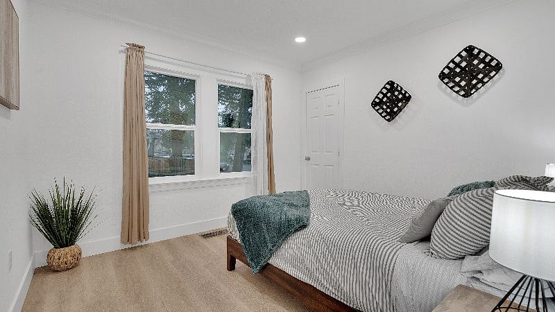 Furnished Finder property 571145_1 photo 9