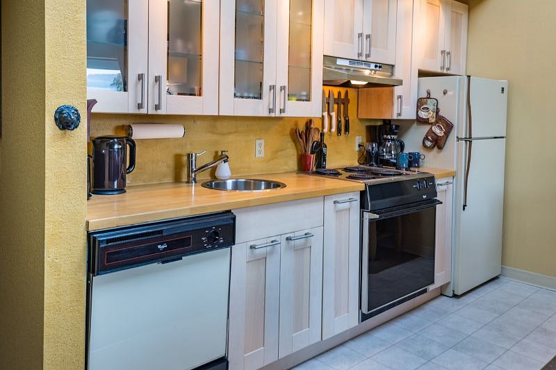 Furnished Finder property 571150_1 photo 4