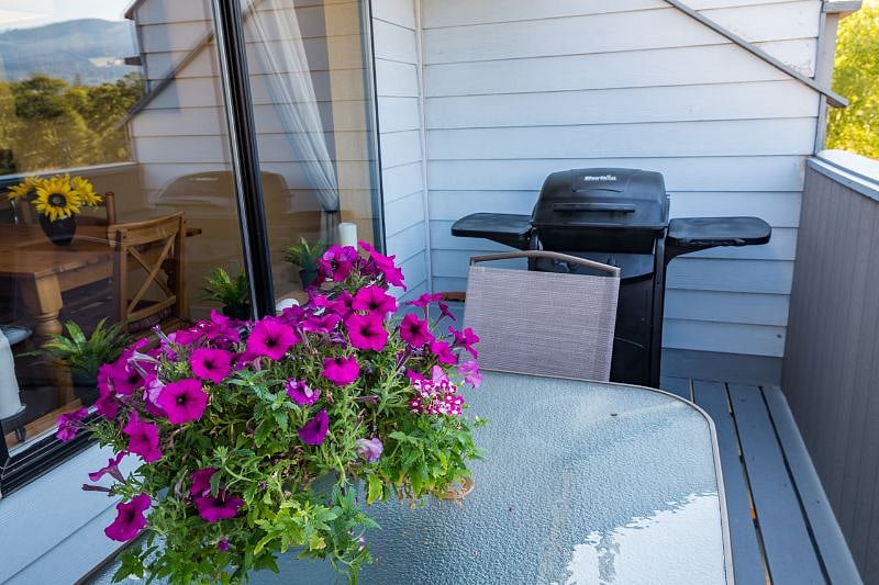 Furnished Finder property 571150_1 photo 12