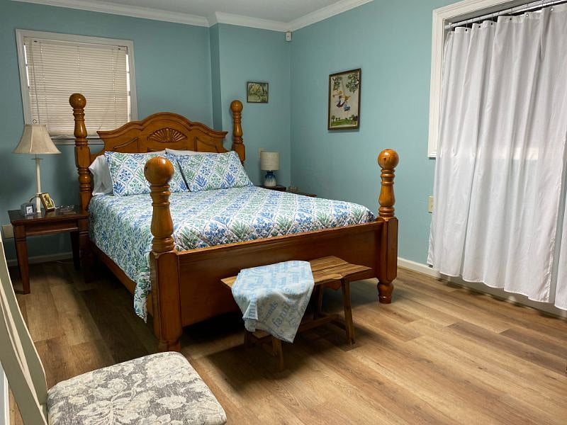 Furnished Finder property 571201_1 photo 3