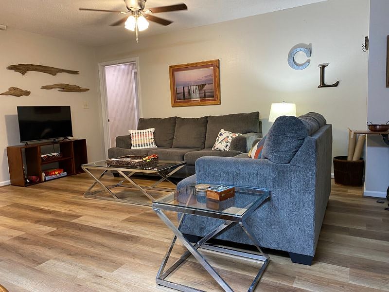 Furnished Finder property 571201_1 photo 7