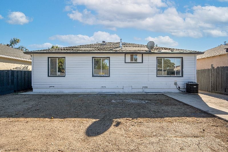 Furnished Finder property 571232_1 photo 15