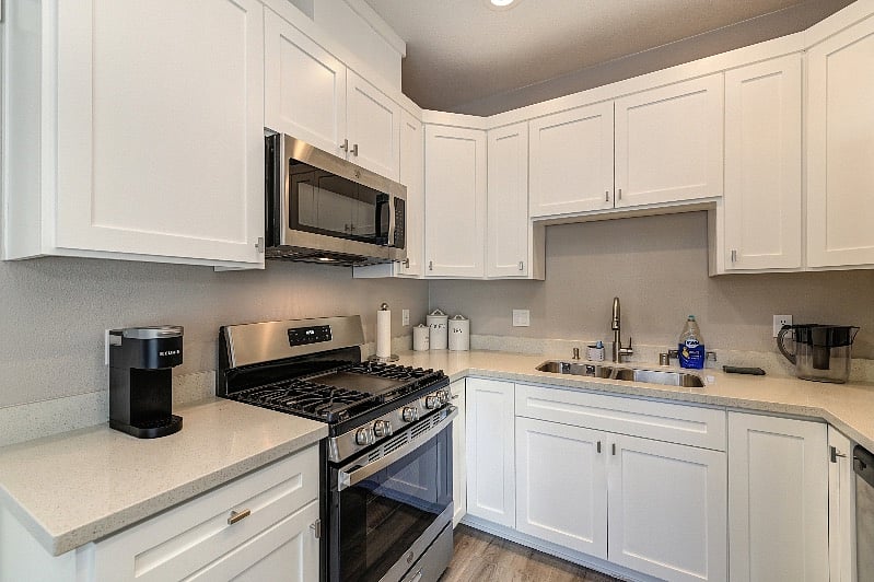 Furnished Finder property 571256_1 photo 12