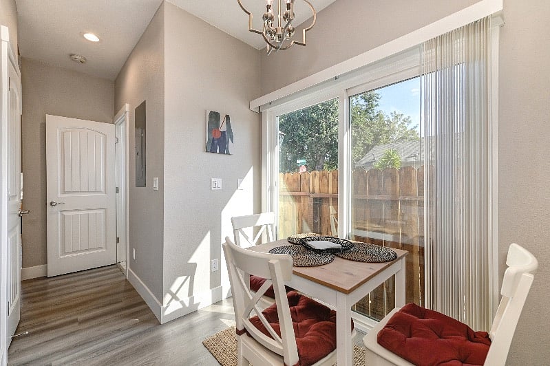 Furnished Finder property 571256_1 photo 16