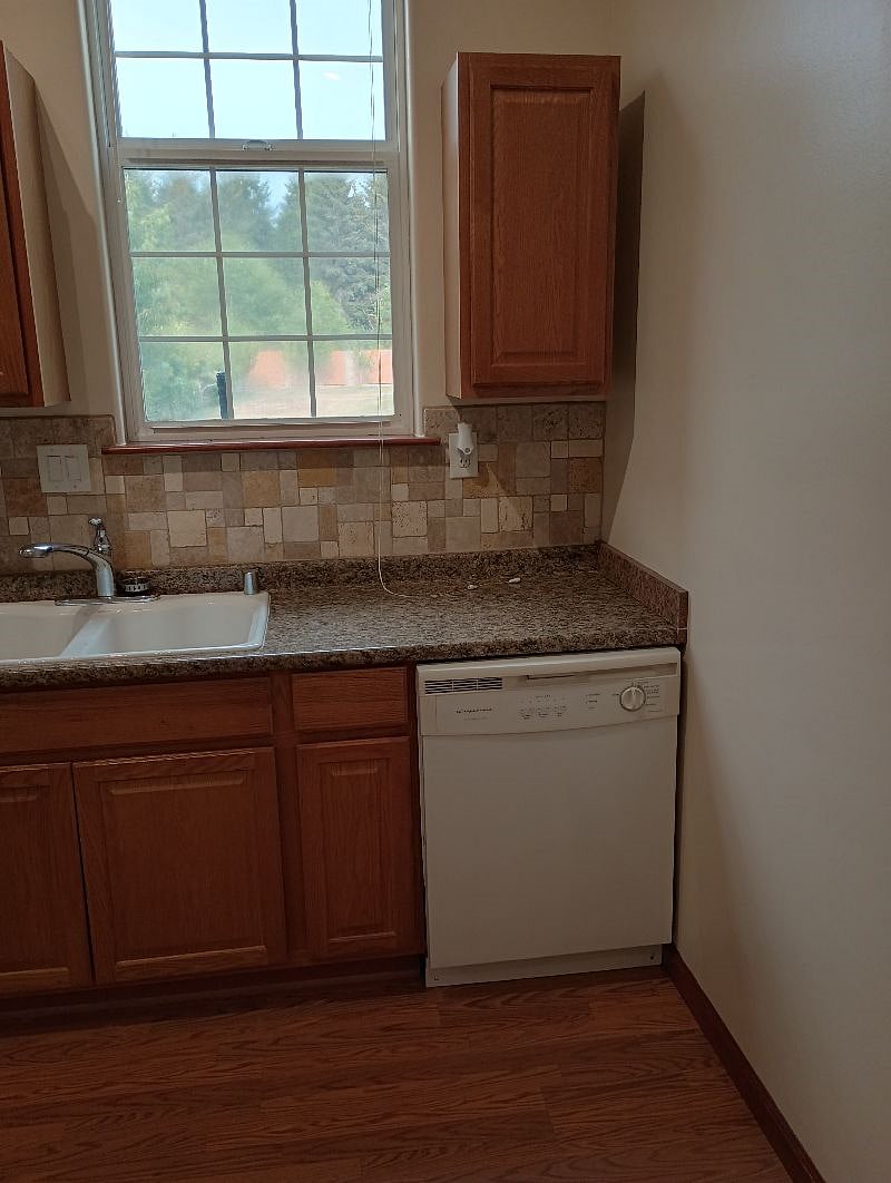 Furnished Finder property 571276_1 photo 4