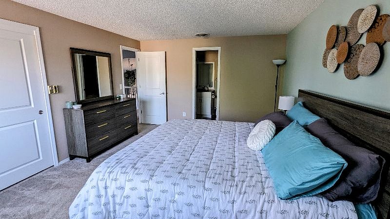 Furnished Finder property 571301_1 photo 4
