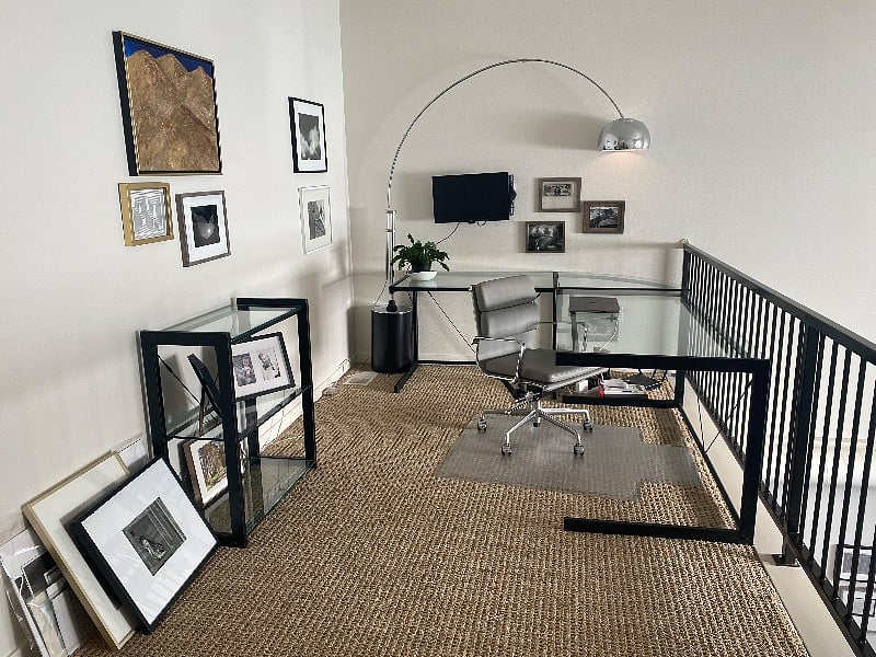 Beautiful work area on landing.