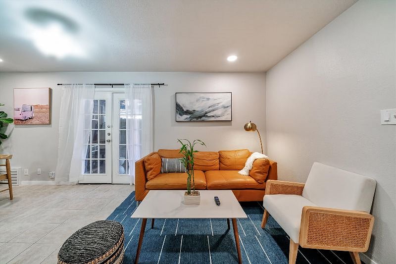 Furnished Finder property 571326_1 photo 5