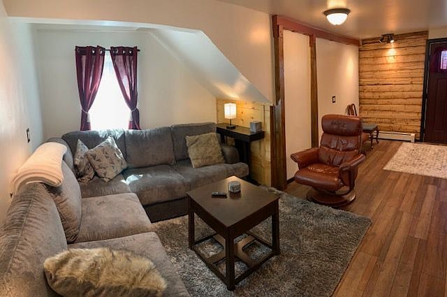 Furnished Finder property 571343_1 photo 4