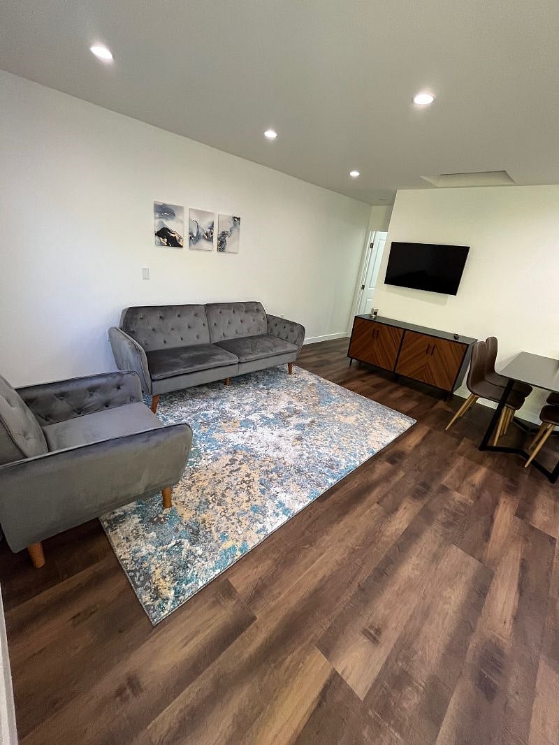 Furnished Finder property 571449_1 photo 4