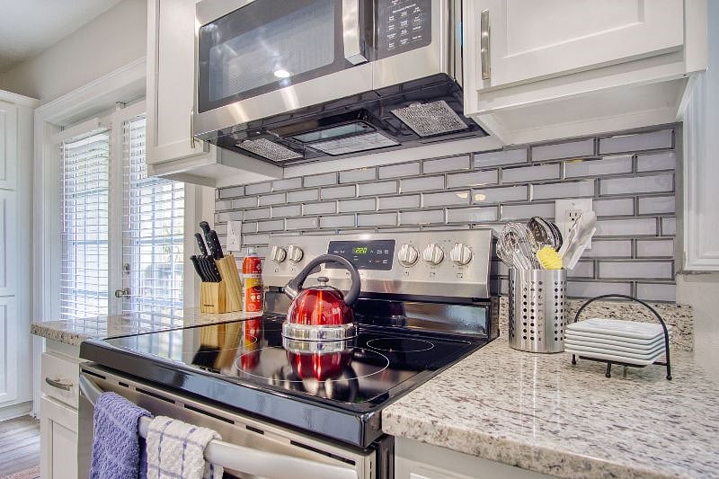 Furnished Finder property 571469_1 photo 7