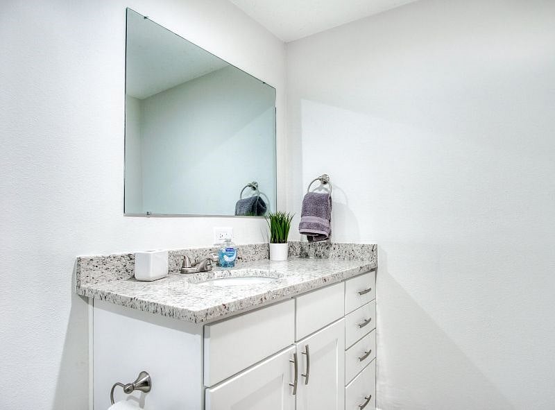 Furnished Finder property 571469_1 photo 30