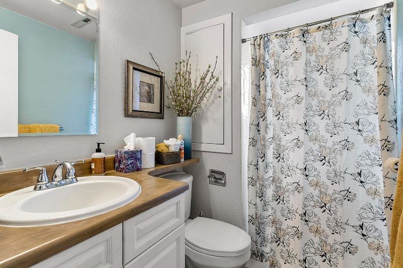 Furnished Finder property 571483_1 photo 9