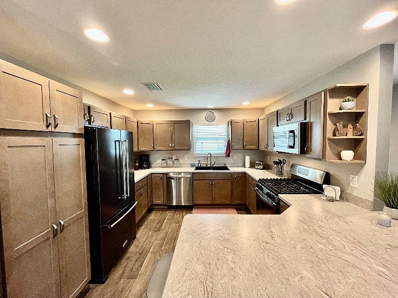 Furnished Finder property 571531_1 photo 8
