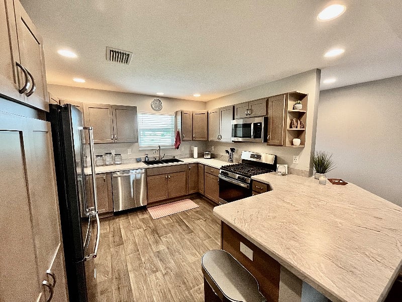 Furnished Finder property 571531_1 photo 9