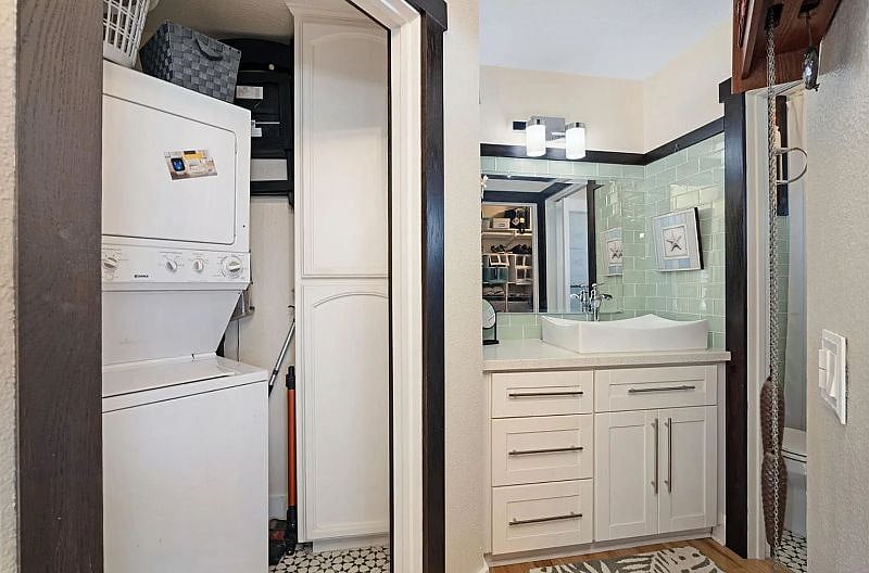 Furnished Finder property 571574_1 photo 7