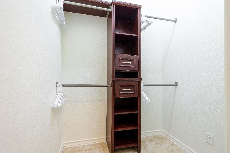 Furnished Finder property 571601_1 photo 19
