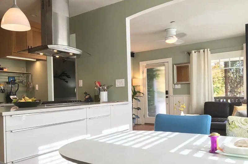 Furnished Finder property 571631_1 photo 8