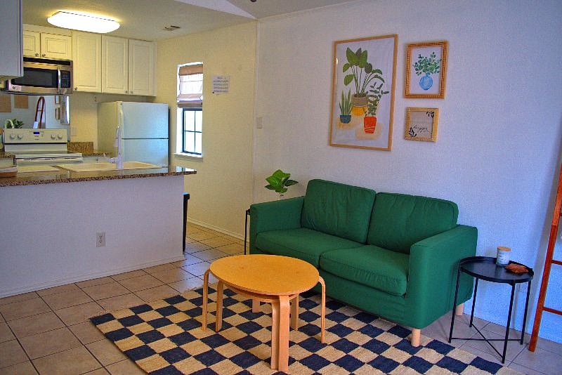 Furnished Finder property 571639_1 photo 4