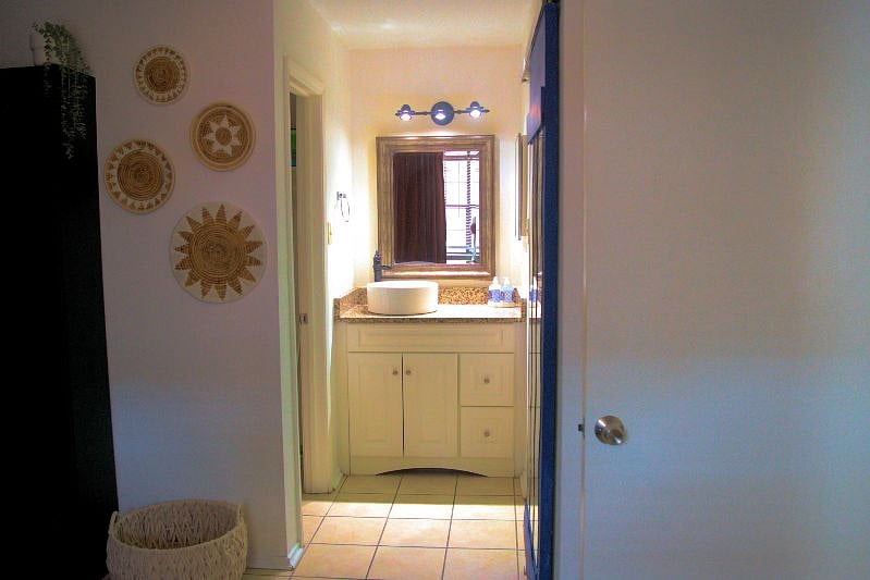 Furnished Finder property 571639_1 photo 11