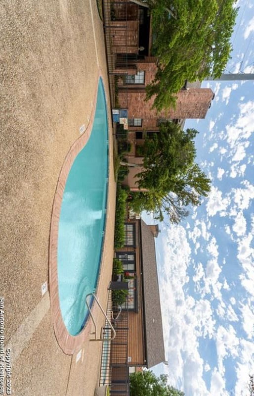 Furnished Finder property 571639_1 photo 17