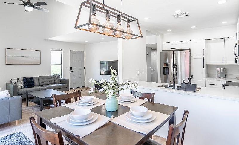 Furnished Finder property 571680_1 photo 14