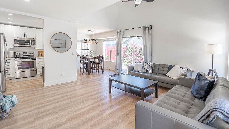 Furnished Finder property 571680_1 photo 19