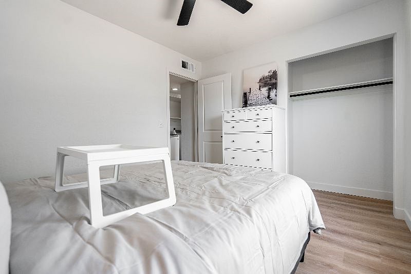 Furnished Finder property 571680_1 photo 25