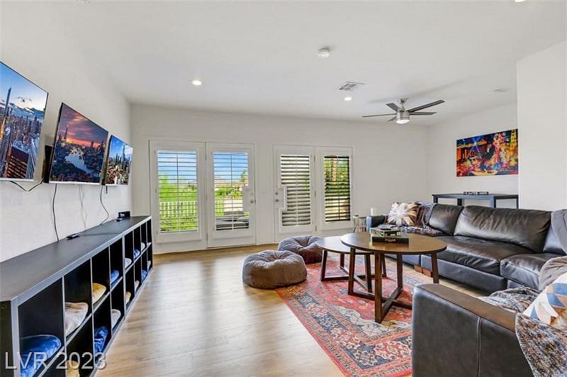 Furnished Finder property 571687_1 photo 42