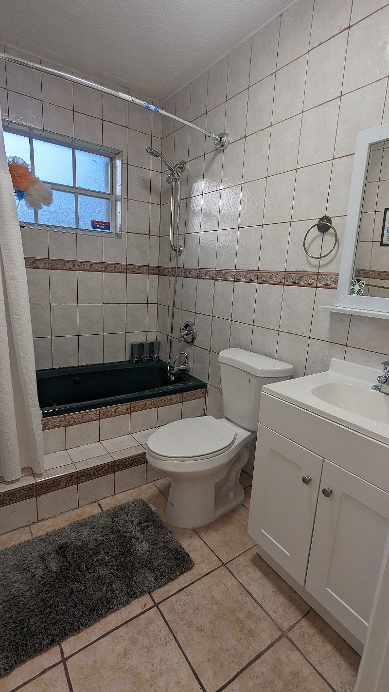 Furnished Finder property 571705_1 photo 12
