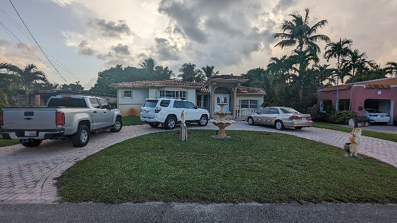 Furnished Finder property 571705_1 photo 15