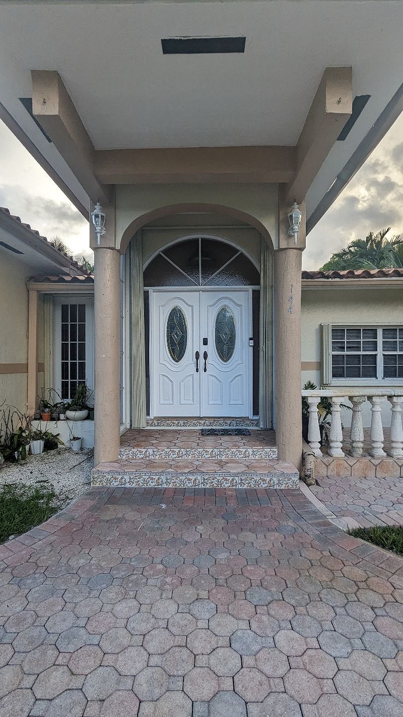 Furnished Finder property 571705_1 photo 14