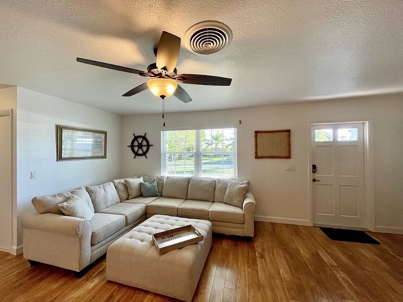 Furnished Finder property 571718_1 photo 9