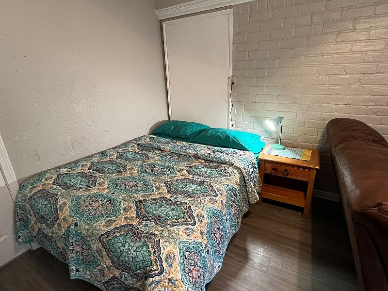 Furnished Finder property 571720_1 photo 3