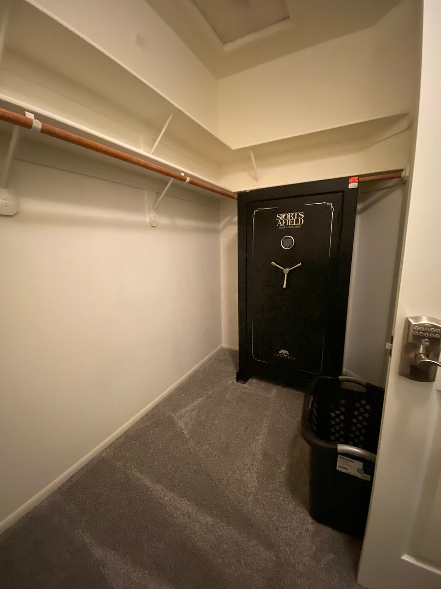 Master Walk-in Closet