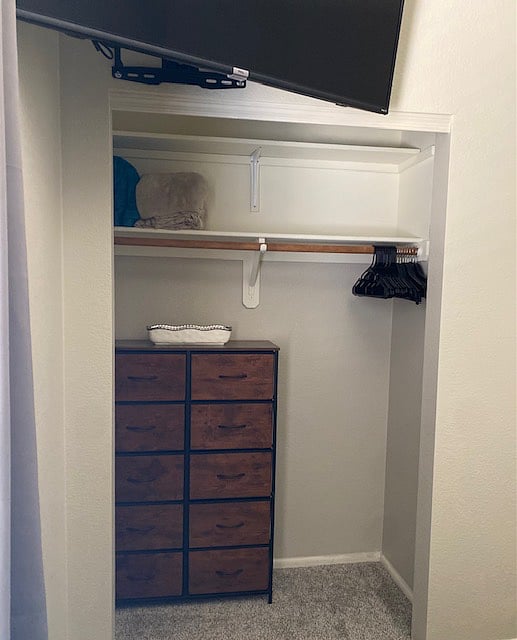Guest Bedroom #2; Open Closet & Flat screen TV