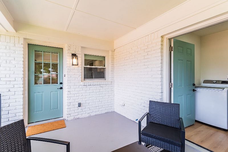 Furnished Finder property 571833_1 photo 17