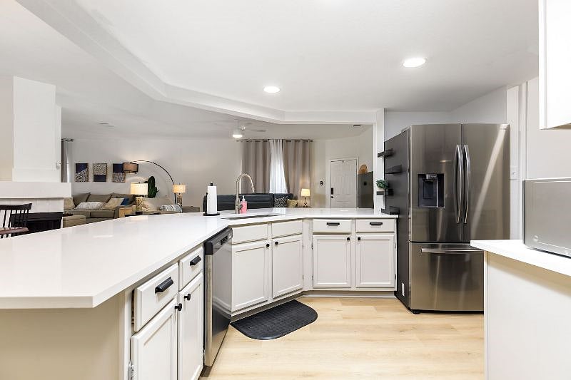 Furnished Finder property 571840_1 photo 11